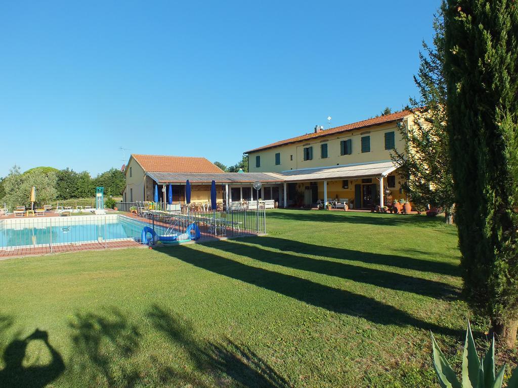 Agriturismo San Martino Ponsacco Zewnętrze zdjęcie